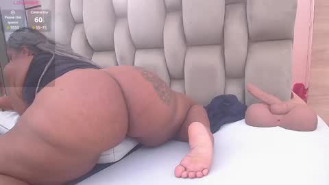 arianna pearl online show from December 10, 4:38 pm