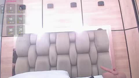 arianna pearl online show from December 14, 1:38 pm