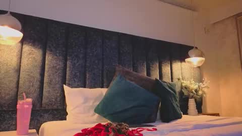 Arianna online show from September 24, 7:50 pm