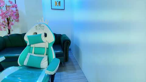 Snapshot of arianna_sweeet chatting on November 11, 3:50 am arianna_sweeet online show from November 11, 3:50 am