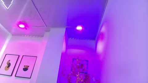 arianna_sweeet online show from May 10, 3:55 am
