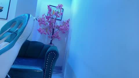 arianna_sweeet online show from June 4, 3:34 am