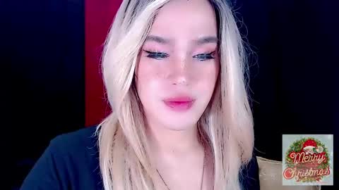 Snapshot of arianne_xoxo777 chatting on December 21, 11:24 pm ARIANNE CUMS online show from December 21, 11:24 pm