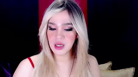 Snapshot of arianne_xoxo777 chatting on January 10, 9:44 am ARIANNE CUMS online show from January 10, 9:44 am