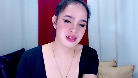 Snapshot of arianne_xoxo777 chatting on January 18, 6:43 pm ARIANNE CUMS online show from January 18, 6:43 pm