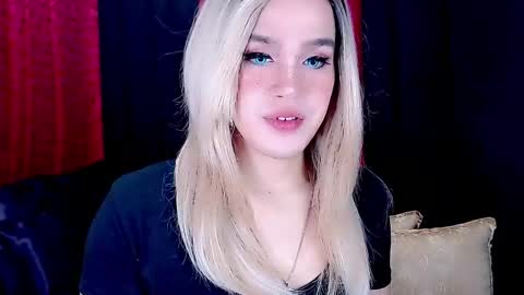 Snapshot of arianne_xoxo777 chatting on January 26, 1:41 am ARIANNE CUMS online show from January 26, 1:41 am