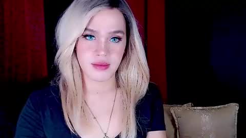 Snapshot of arianne_xoxo777 chatting on January 28, 5:11 am ARIANNE CUMS online show from January 28, 5:11 am