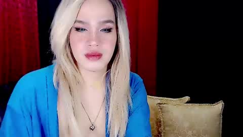 Snapshot of arianne_xoxo777 chatting on February 2, 8:08 pm ARIANNE CUMS online show from February 2, 8:08 pm
