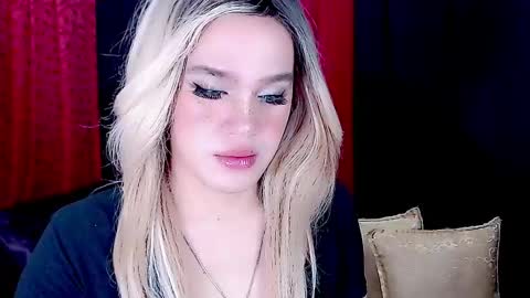 Snapshot of arianne_xoxo777 chatting on February 11, 11:10 am ARIANNE CUMS online show from February 11, 11:10 am