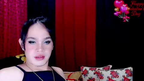 Snapshot of arianne_xoxo777 chatting on February 14, 7:07 am ARIANNE CUMS online show from February 14, 7:07 am