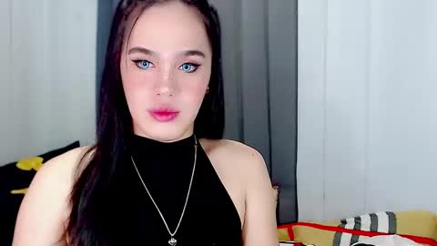 Snapshot of arianne_xoxo777 chatting on March 4, 9:07 am ARIANNE CUMS online show from March 4, 9:07 am