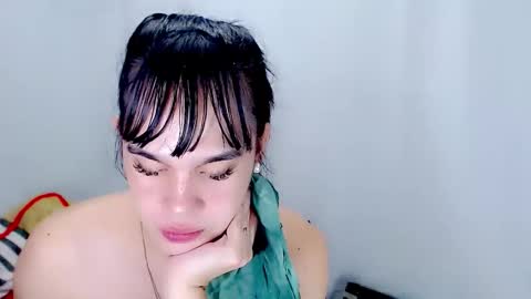 Snapshot of arianne_xoxo777 chatting on October 3, 8:44 am ARIANNE CUMS online show from October 3, 8:44 am