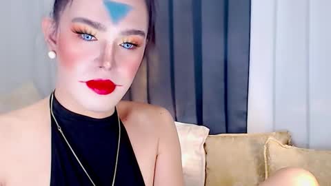 Snapshot of arianne_xoxo777 chatting on October 31, 10:22 pm ARIANNE CUMS online show from October 31, 10:22 pm