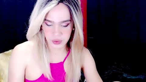 ARIANNE CUMS  online show from May 3, 4:46 pm