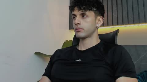 ariasaadeh online show from September 24, 12:08 pm