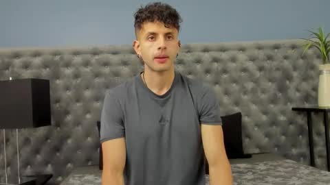 ariasaadeh online show from October 21, 12:17 pm