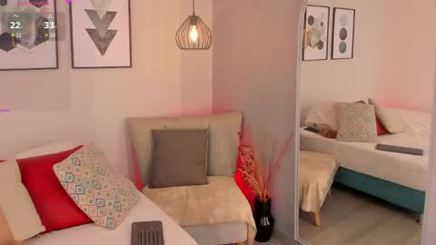 Aria online show from April 23, 3:19 am