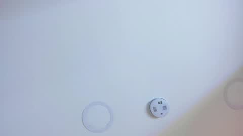 Snapshot of ariavelvet_ chatting on June 1, 10:06 am Aria online show from June 1, 10:06 am