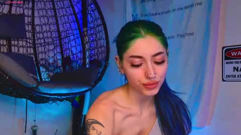 Snapshot of ariavossx chatting on June 14, 10:12 pm Aria online show from June 14, 10:12 pm