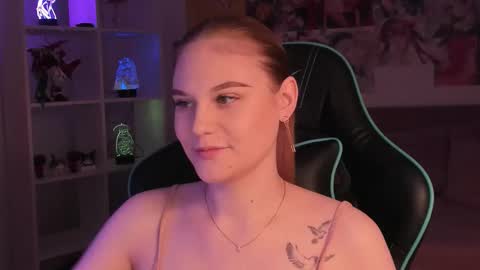 Aria online show from November 21, 5:28 am