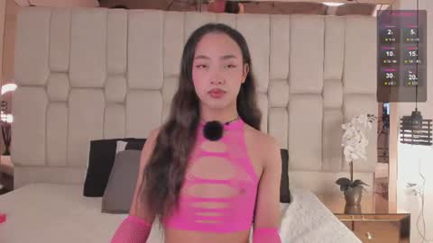 Snapshot of aribloom7 chatting on June 26, 7:51 pm Welcome to Ari room online show from June 26, 7:51 pm