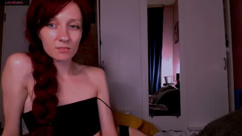 Snapshot of aribluush chatting on June 14, 2:24 am aribluush online show from June 14, 2:24 am