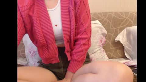 Ariella online show from November 5, 10:37 am