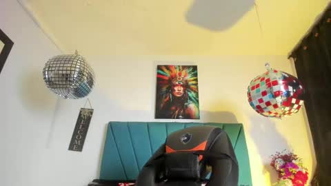ariel_wish online show from April 29, 1:15 pm