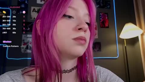 Snapshot of arielabradberry chatting on June 9, 5:13 pm Ariel online show from June 9, 5:13 pm
