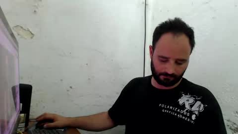 Ariel online show from December 11, 9:34 pm