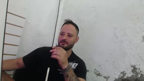 Ariel online show from March 17, 2:42 pm