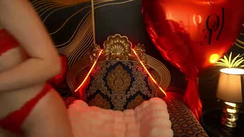 Snapshot of arielgemme chatting on February 28, 5:37 pm Ariel online show from February 28, 5:37 pm