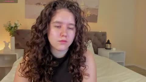 Ariella GTM3  Tue Wed Thu Fri Sat  0400 am-1030pm online show from June 20, 1:09 am