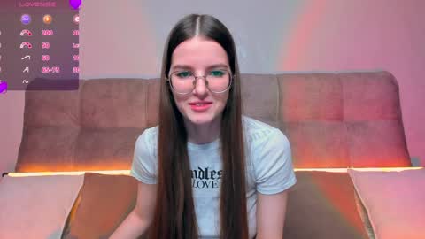 Snapshot of ariellateska chatting on December 16, 1:21 am Ariella online show from December 16, 1:21 am