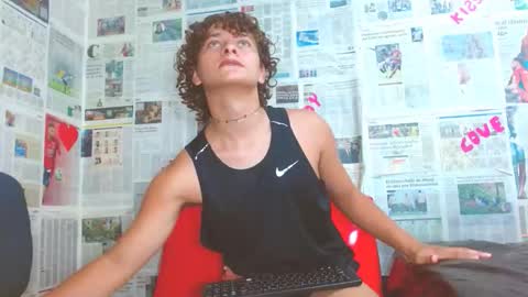 Snapshot of arielnoir6958 chatting on February 5, 11:53 pm Ariel Aoir online show from February 5, 11:53 pm