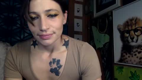 ariel  colin when hes here online show from December 10, 10:37 pm