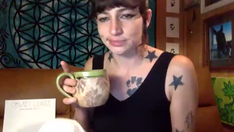 ariel  colin when hes here online show from December 29, 2:10 pm