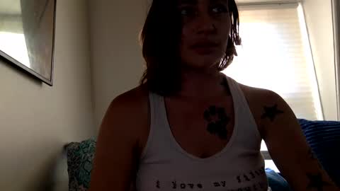 ariel  colin when hes here online show from October 5, 9:13 pm