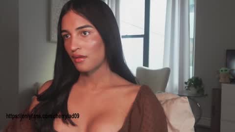 Snapshot of ariia1_ chatting on October 2, 8:05 pm Aria online show from October 2, 8:05 pm