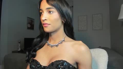 Snapshot of ariia1_ chatting on February 13, 10:28 pm Aria online show from February 13, 10:28 pm