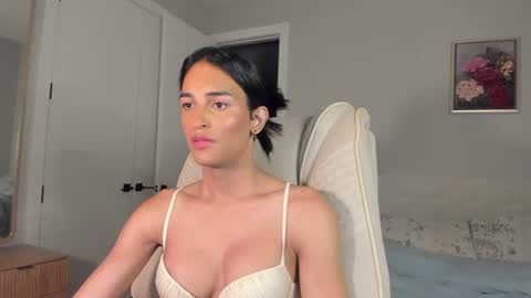 Snapshot of ariia1_ chatting on July 10, 2:49 am Aria online show from July 10, 2:49 am
