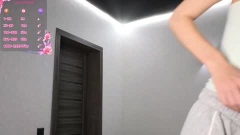 Ariadna online show from March 15, 3:45 am