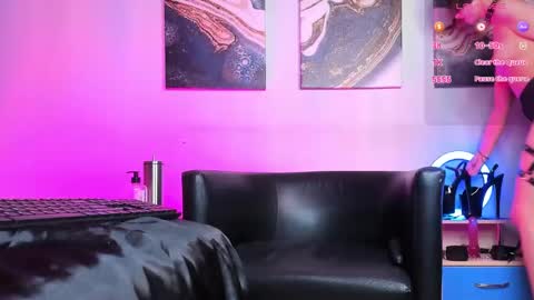 Snapshot of arina_ardeeen chatting on February 20, 7:08 pm Matilda online show from February 20, 7:08 pm