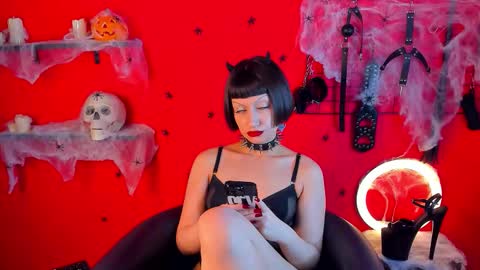 Snapshot of arina_ardeeen chatting on October 25, 5:19 pm Matilda online show from October 25, 5:19 pm