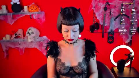 Snapshot of arina_ardeeen chatting on November 2, 5:15 pm Matilda online show from November 2, 5:15 pm