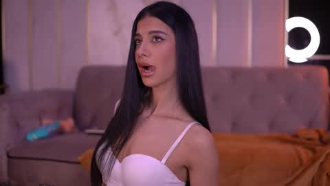 Snapshot of arinarhodes chatting on November 8, 6:29 pm Arina online show from November 8, 6:29 pm