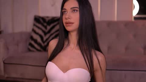 Snapshot of arinarhodes chatting on November 21, 6:28 pm Arina online show from November 21, 6:28 pm