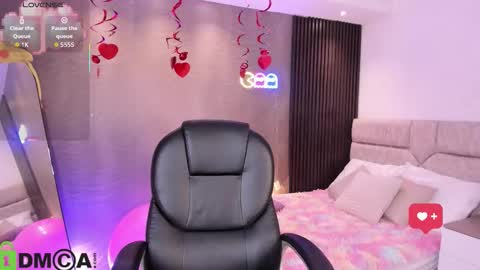 Ari  online show from February 14, 3:58 am