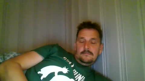 Snapshot of ariparikrigsmann chatting on September 13, 8:30 pm ariparikrigsmann online show from September 13, 8:30 pm