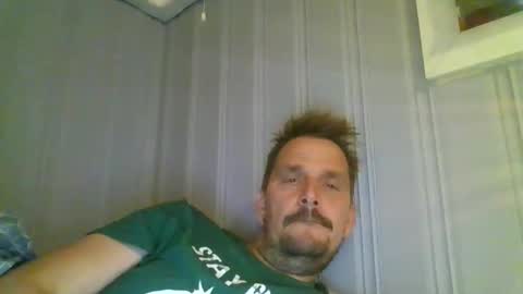 Snapshot of ariparikrigsmann chatting on October 4, 5:22 pm ariparikrigsmann online show from October 4, 5:22 pm